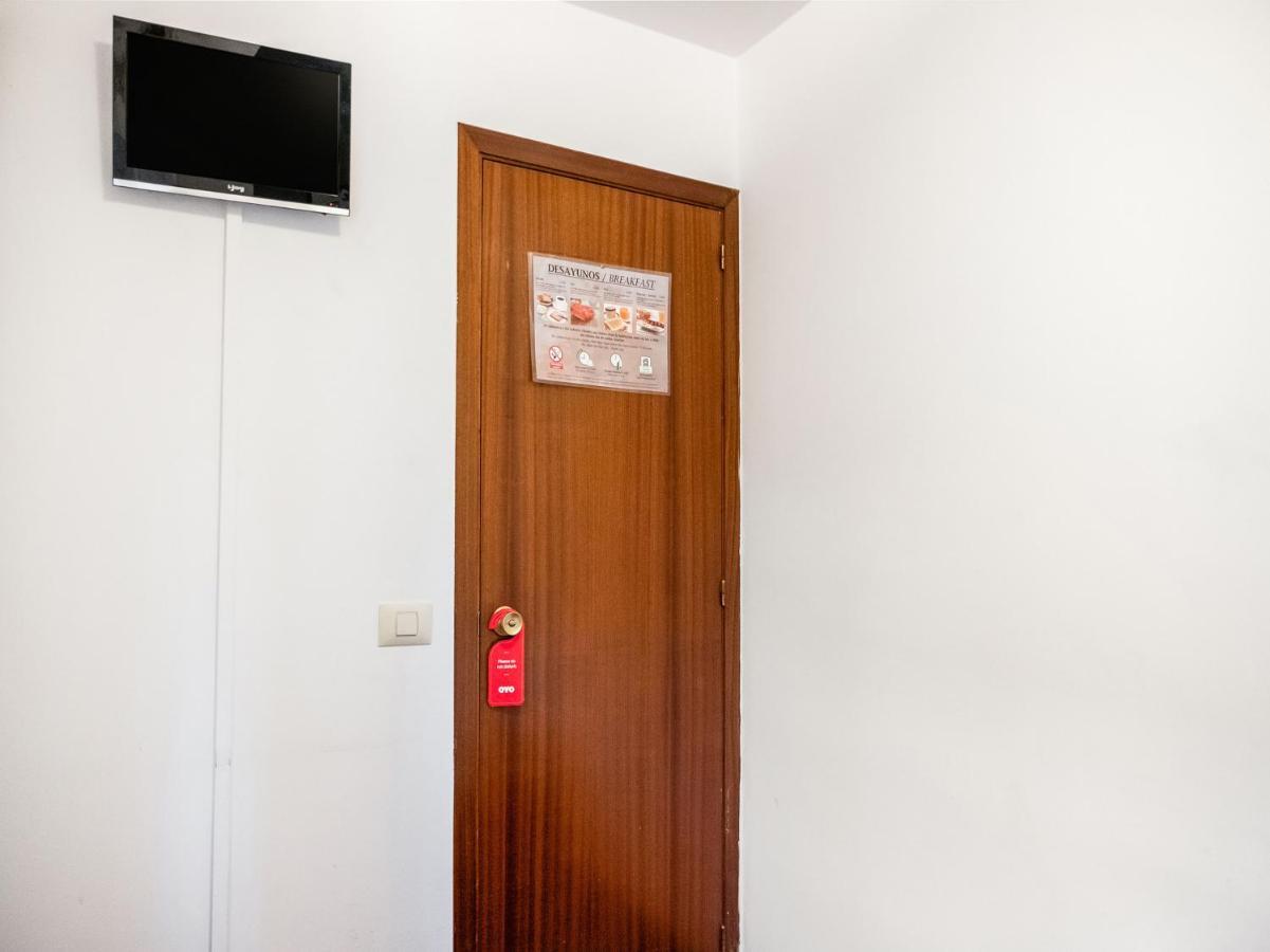 Oyo Hospedaje La Tita Santiago de Compostela Zewnętrze zdjęcie